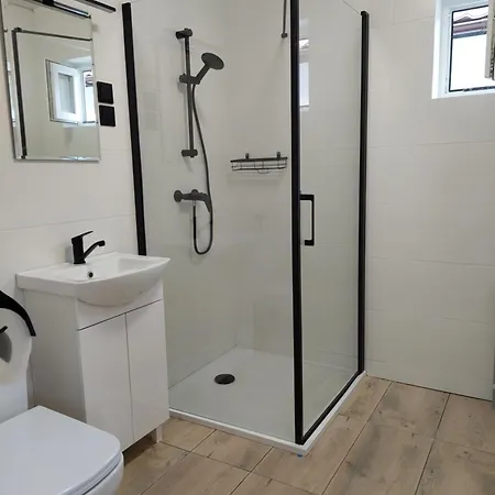 Letniskowe Reda 4 Lodge *