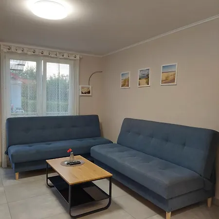 Hytte Letniskowe Reda 4 *